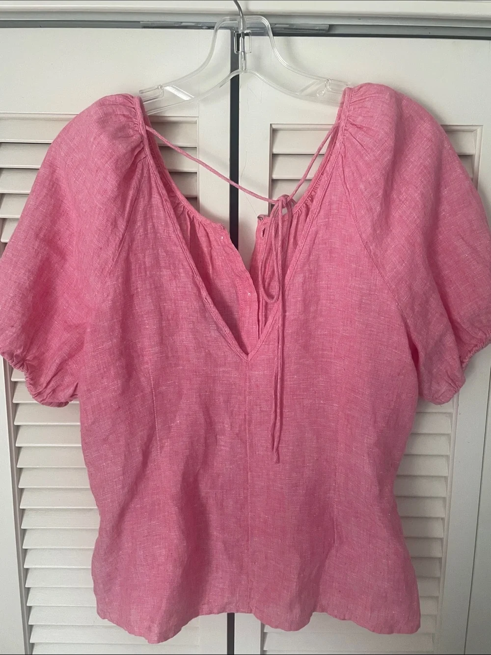 J. Crew V-back 100% linen top Sz 8 pink button front puff sleeves